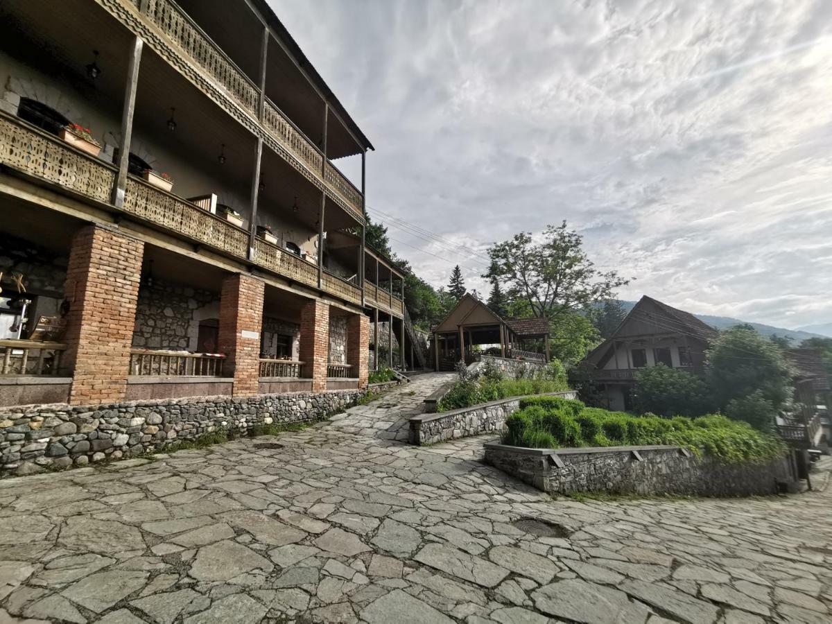 Old Dili Hotel Dilisan Kültér fotó